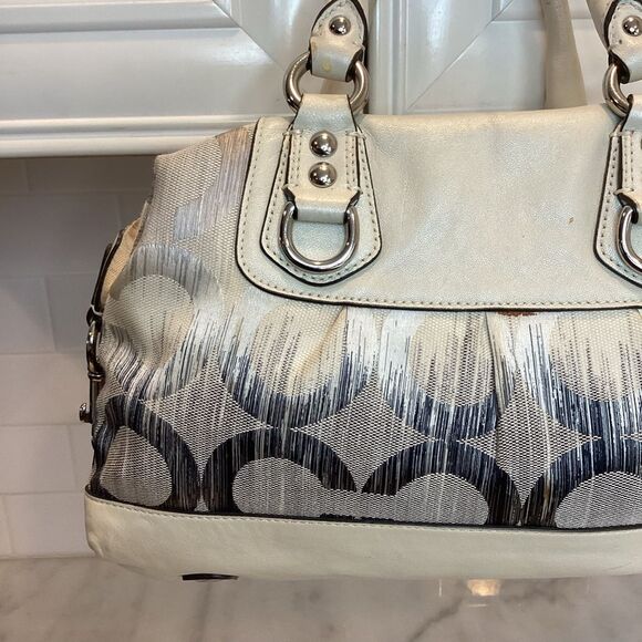 Coach White & Navy Signature IKAT Sabrina Satchel - Picture 4 of 14
